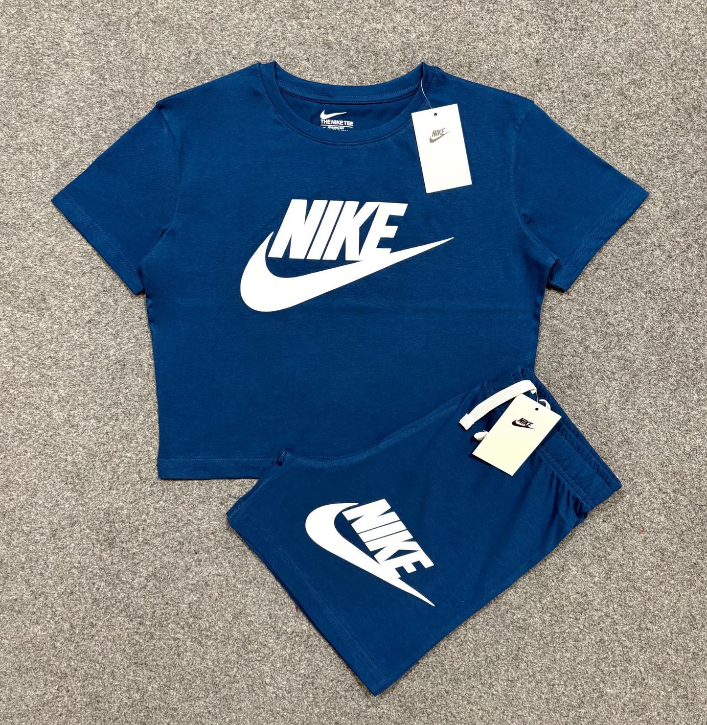 NK-LADIES- CROP TOP SHORT SET