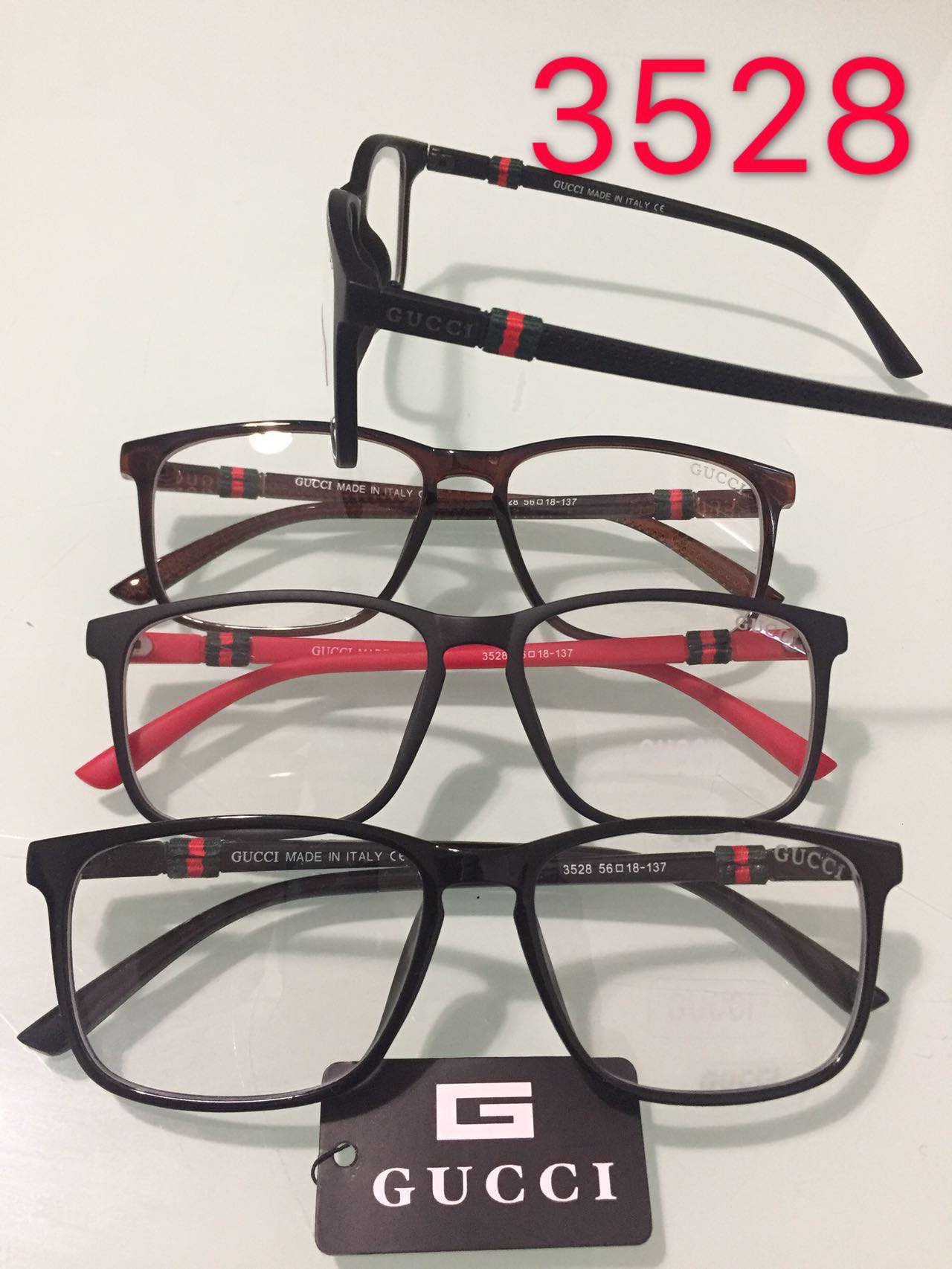 Mixed-Style Glasses – Pack of 12 (Includes Sleeves)